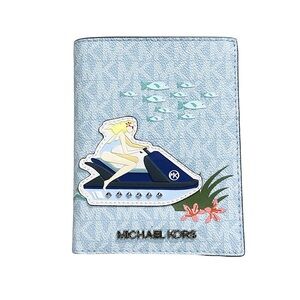 Michael Kors PALE OCEAN
JST PASSPORT CASE